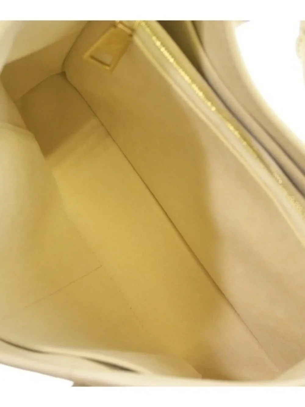 Louis Vuitton Shoulder Bag